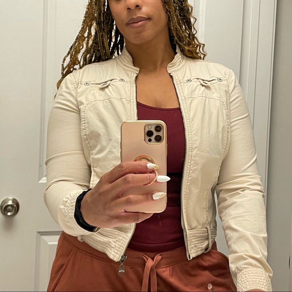 Retro Guess Jacket - Picture 4 of 6